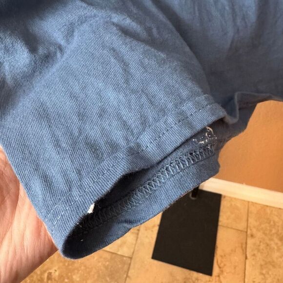 The Beach Boys Endless Summer Blue Tour Shirt Size Large Classic Surf Rock Merch - Picture 4 of 5